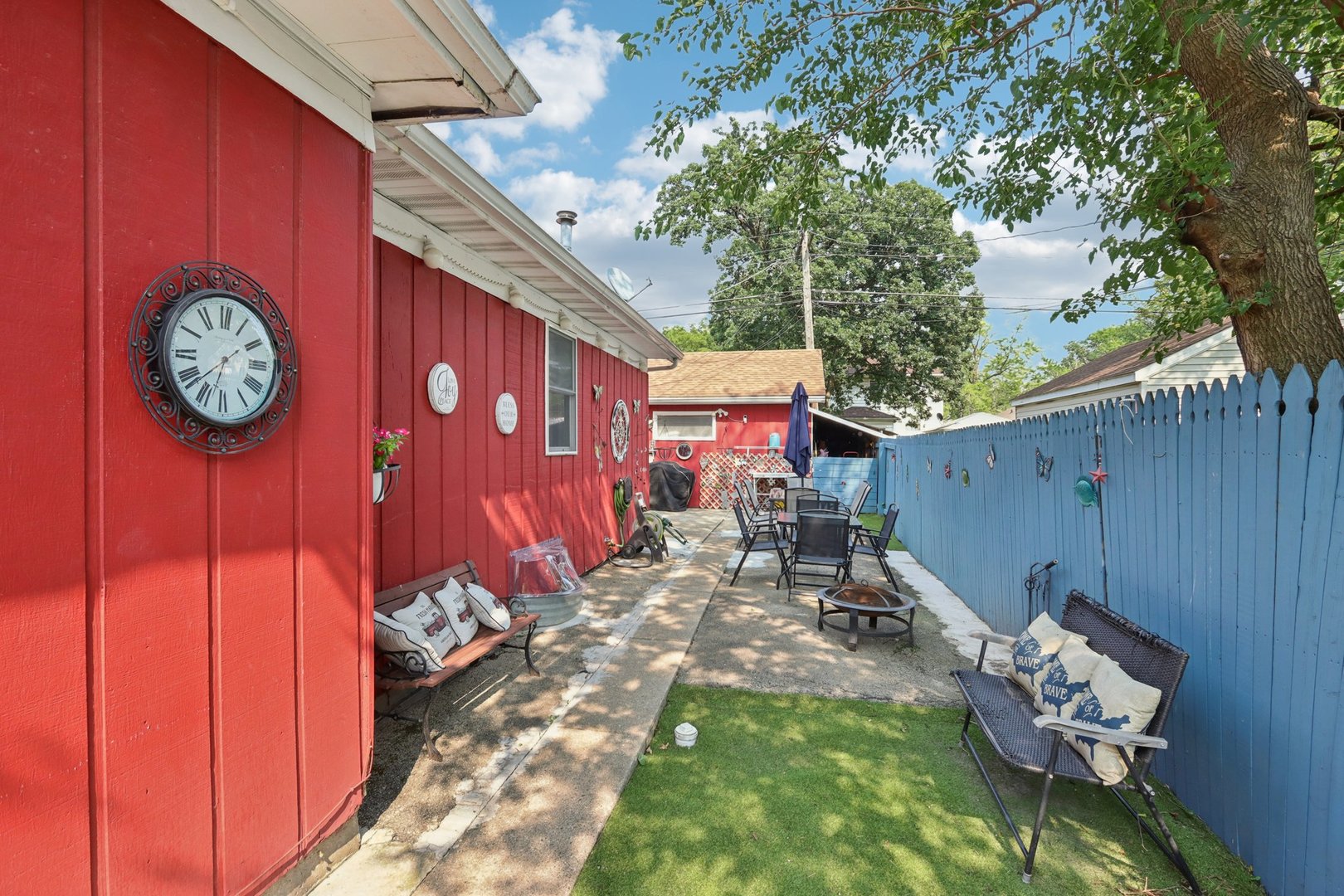 424 PARK Drive, Joliet, IL 60436