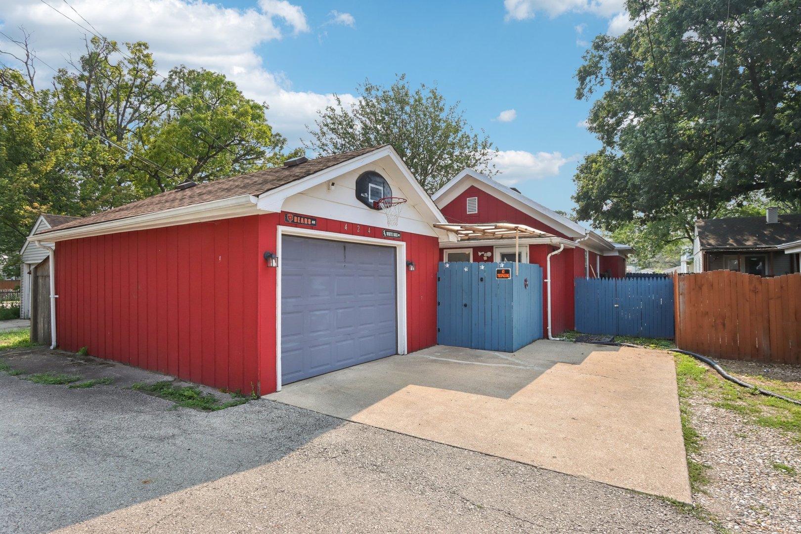 424 PARK Drive, Joliet, IL 60436