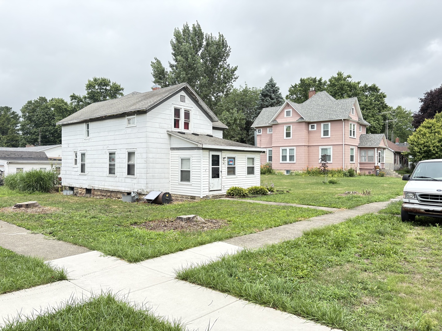 205 N Birch Street, Waterman, IL 60556