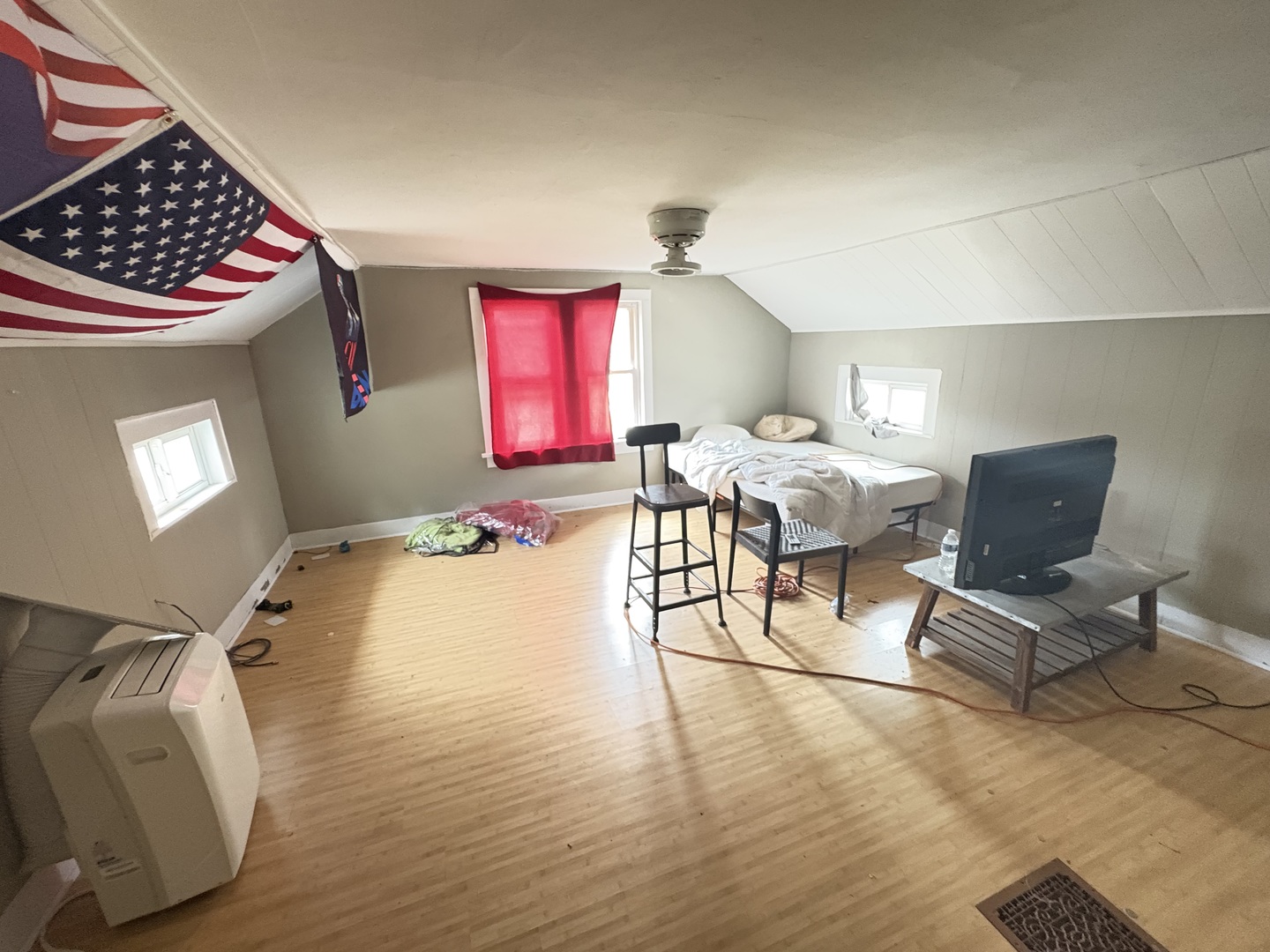 205 N Birch Street, Waterman, IL 60556