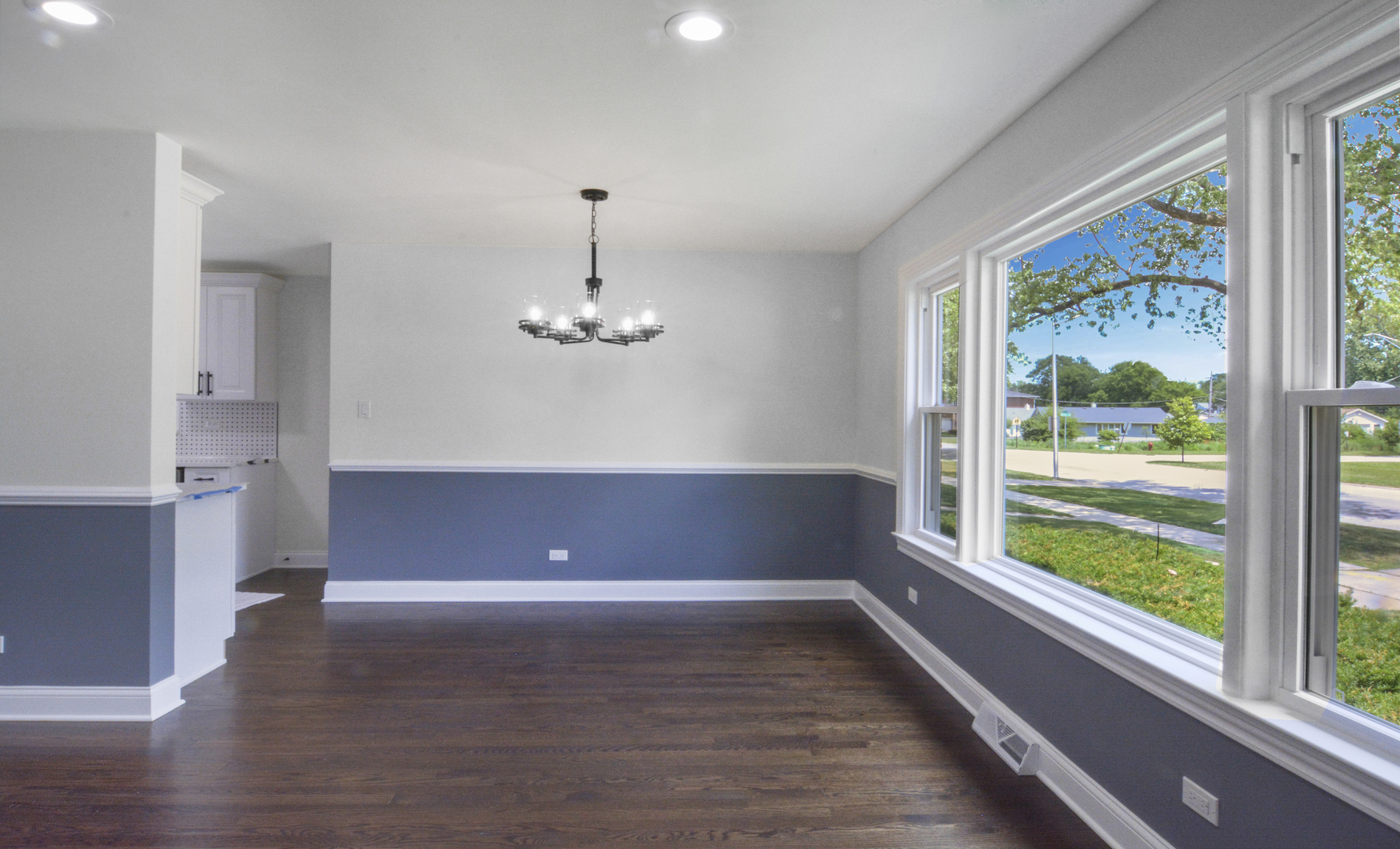 10012 S 52nd Avenue, Oak Lawn, IL 60453