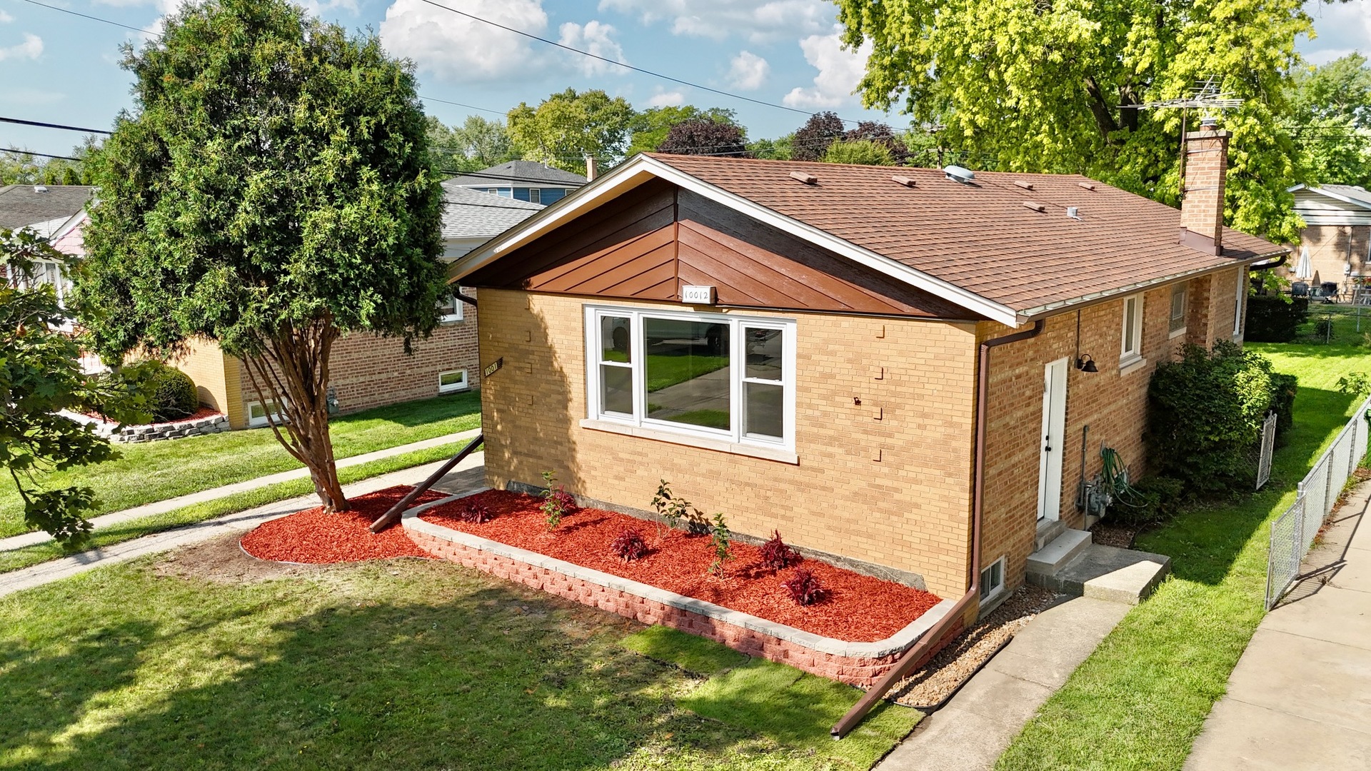 10012 S 52nd Avenue, Oak Lawn, IL 60453