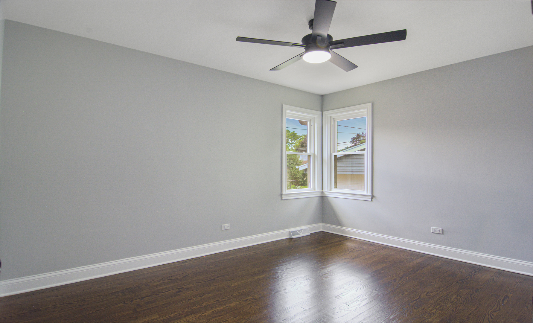10012 S 52nd Avenue, Oak Lawn, IL 60453