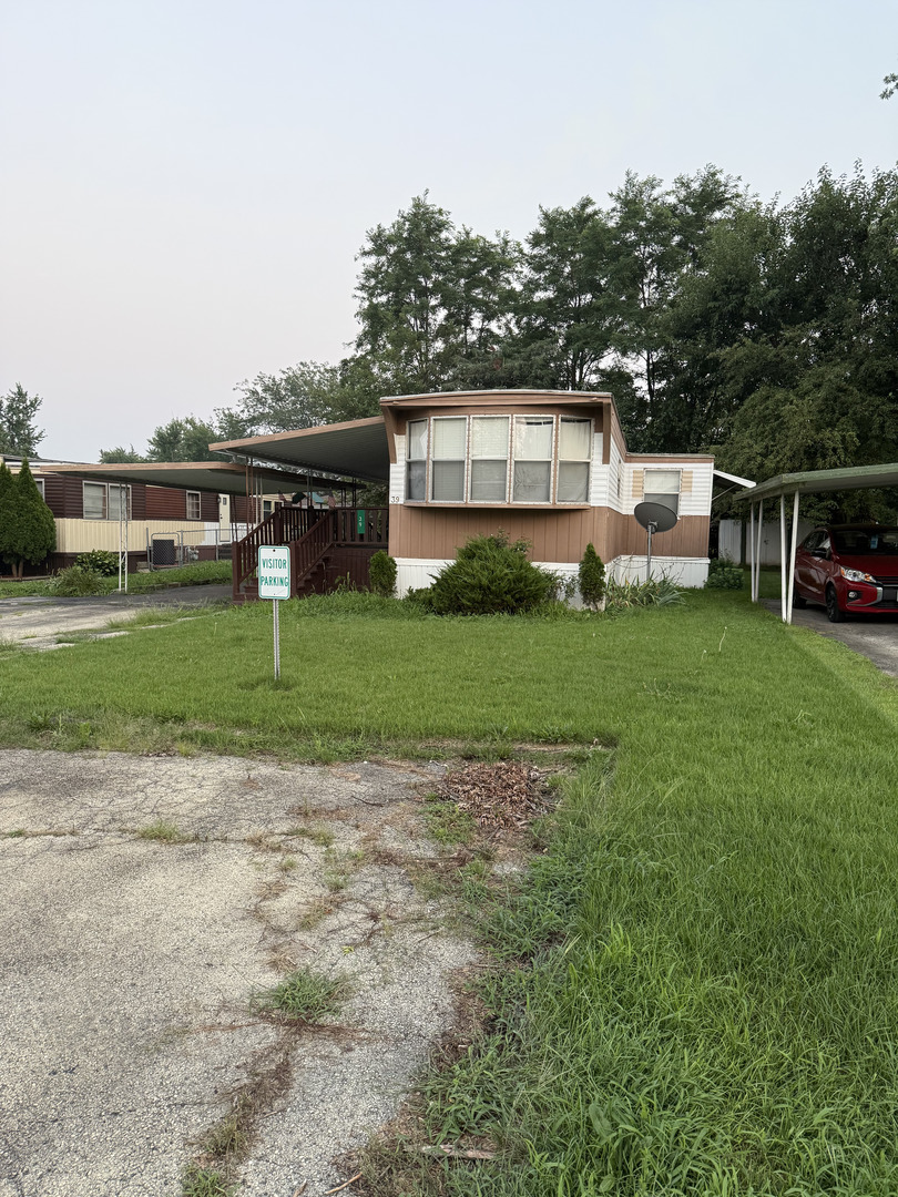 39 Maple Lane, Manteno, IL 60950