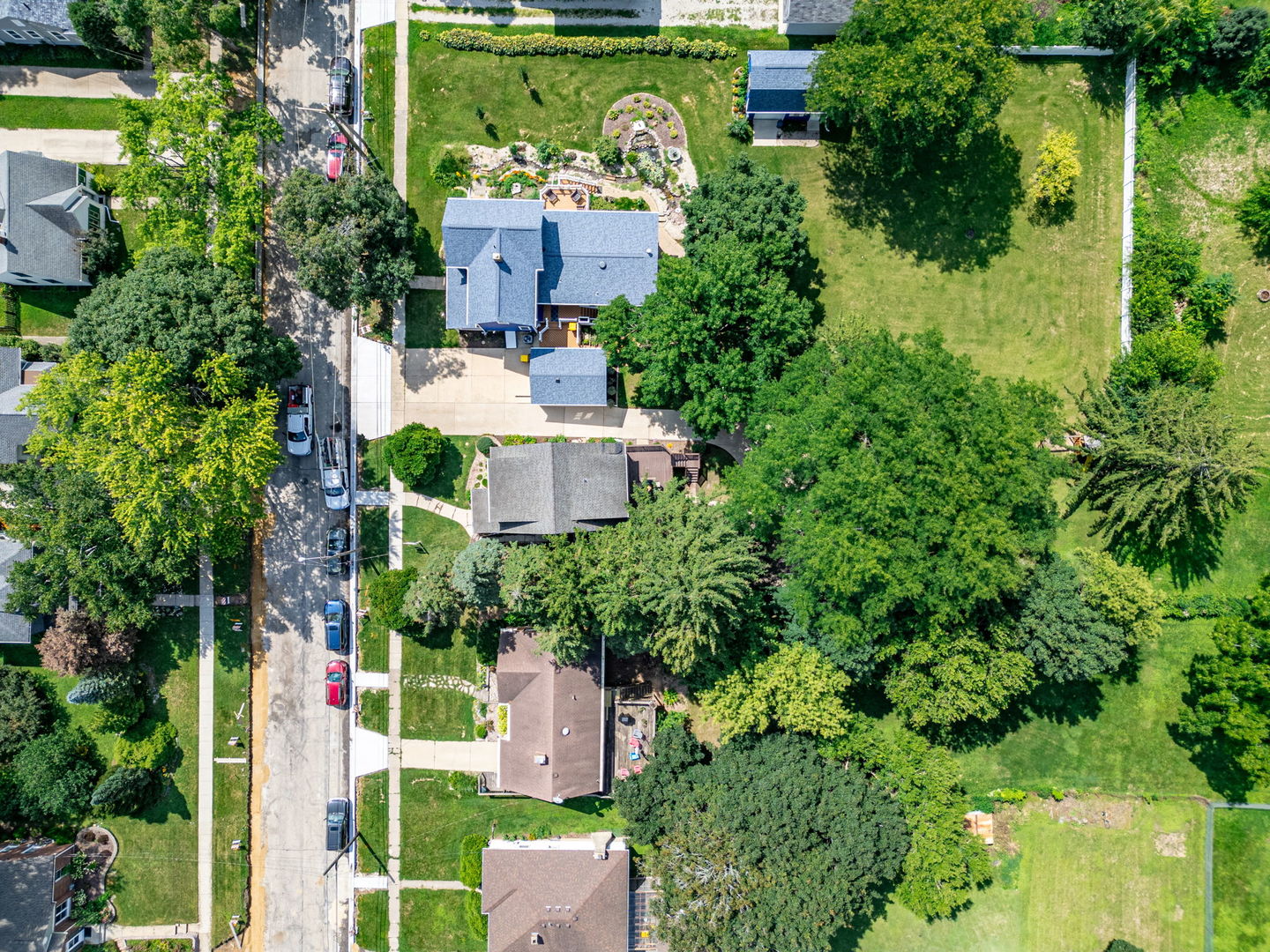 841 N Madison Street, Woodstock, IL 60098