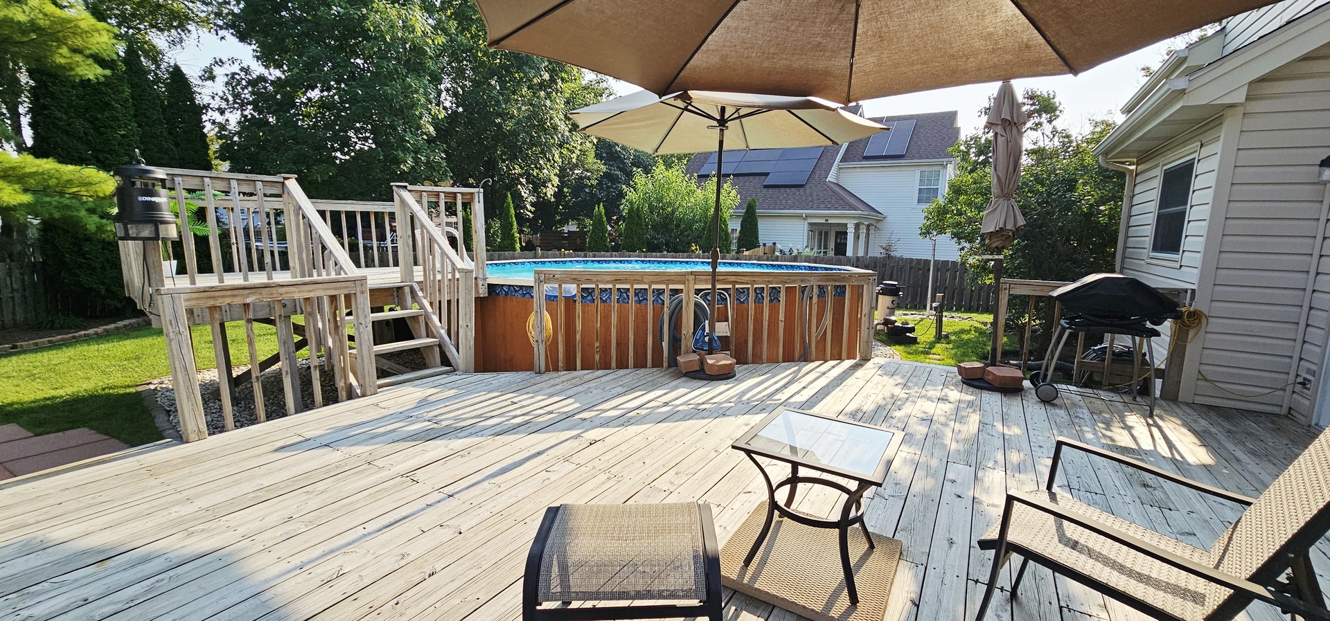 4 Farmington Court, Lake In The Hills, IL 60156