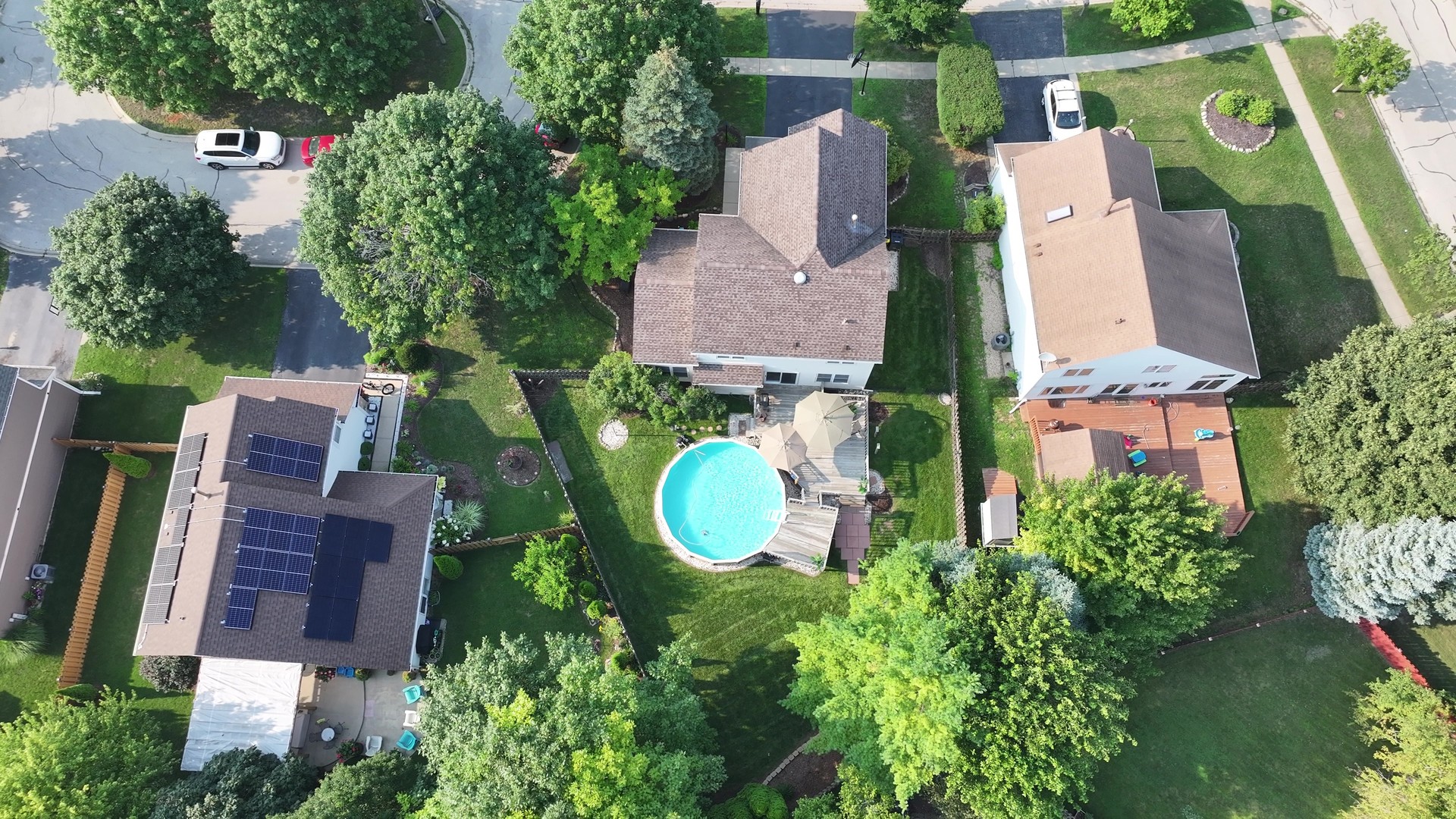 4 Farmington Court, Lake In The Hills, IL 60156