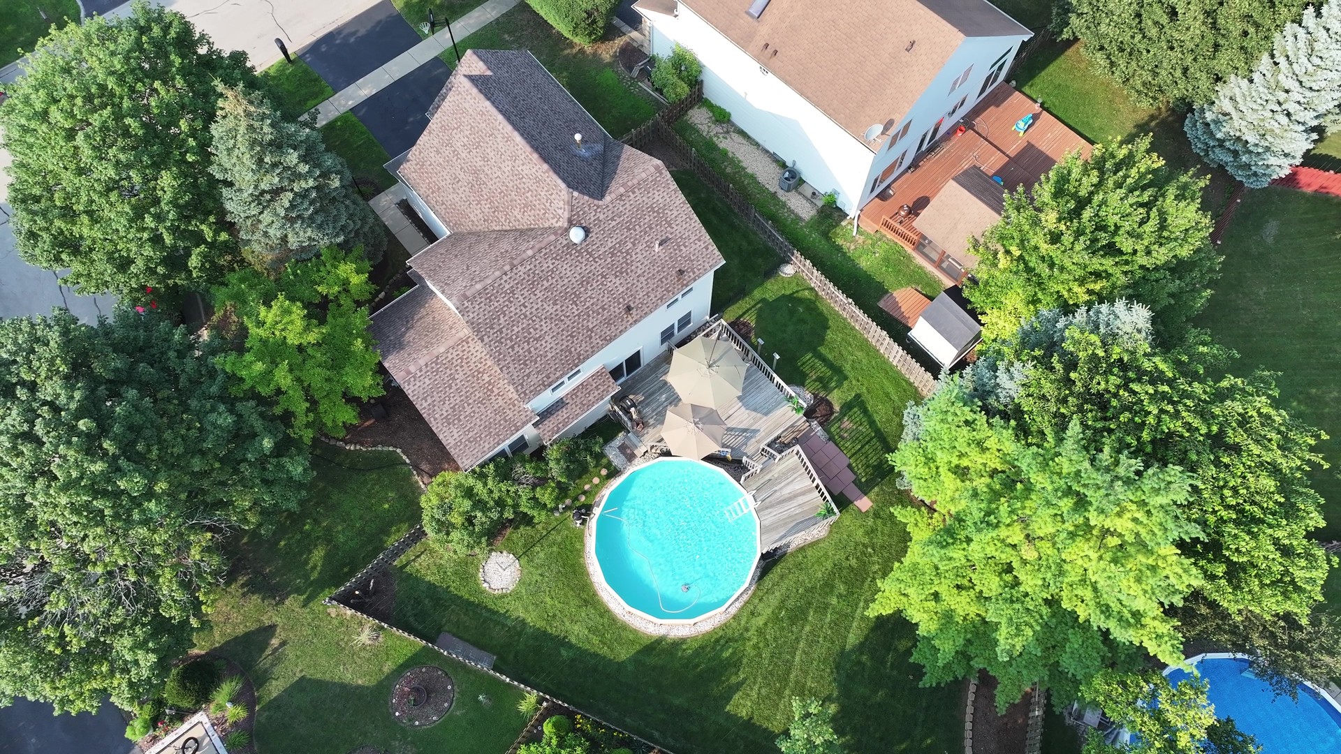 4 Farmington Court, Lake In The Hills, IL 60156
