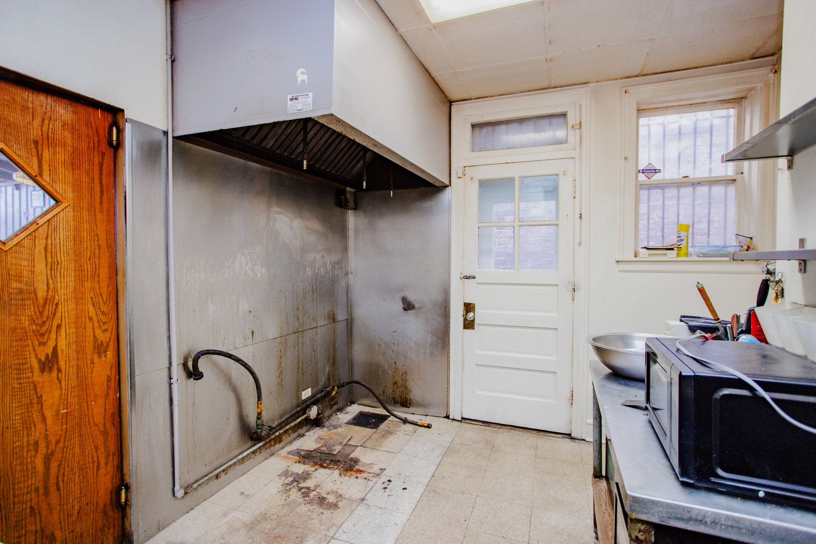 5961 N Elston Avenue, Chicago, IL 60646