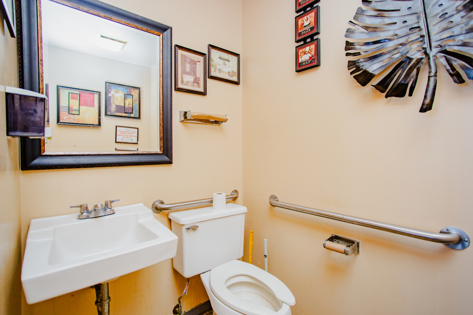5961 N Elston Avenue, Chicago, IL 60646