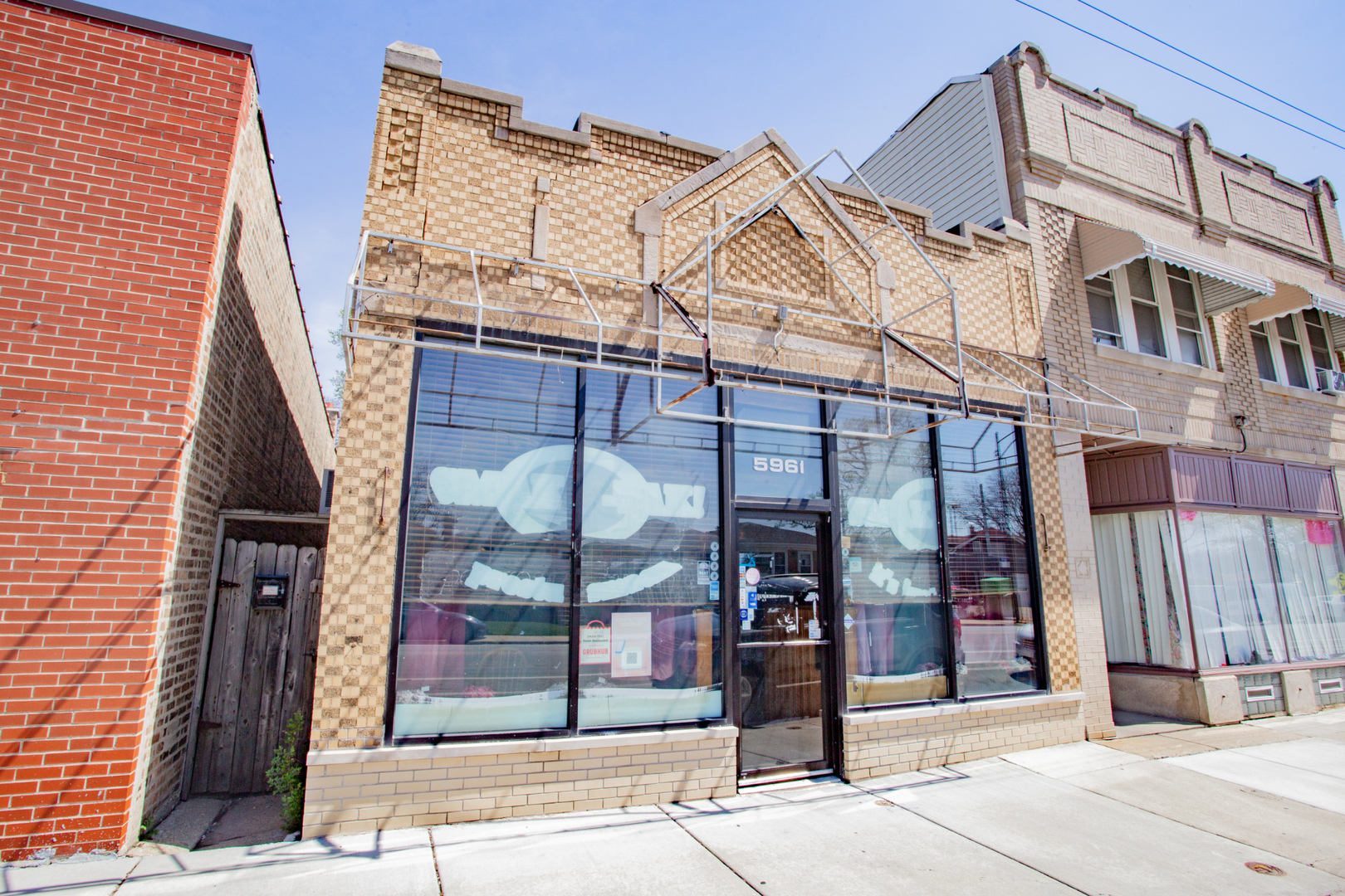 5961 N Elston Avenue, Chicago, IL 60646