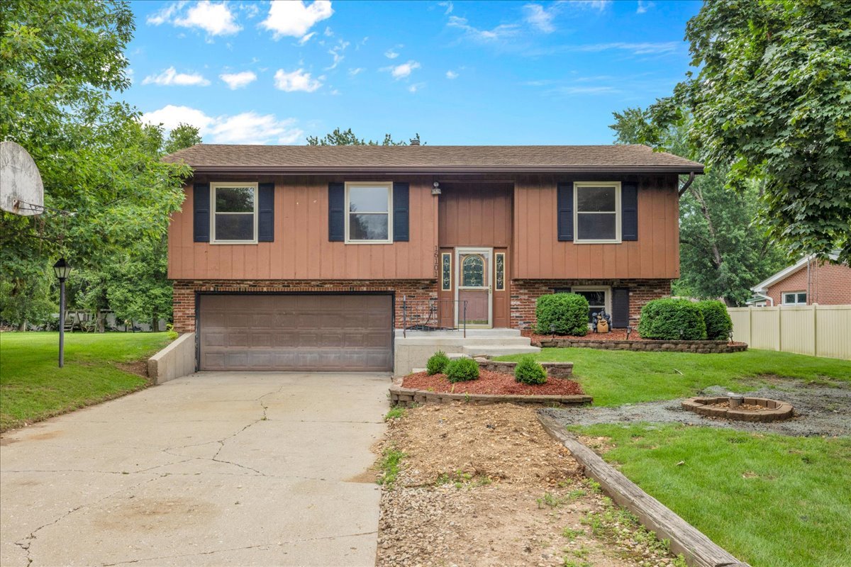 16101 S Legion Court, Plainfield, IL 60586