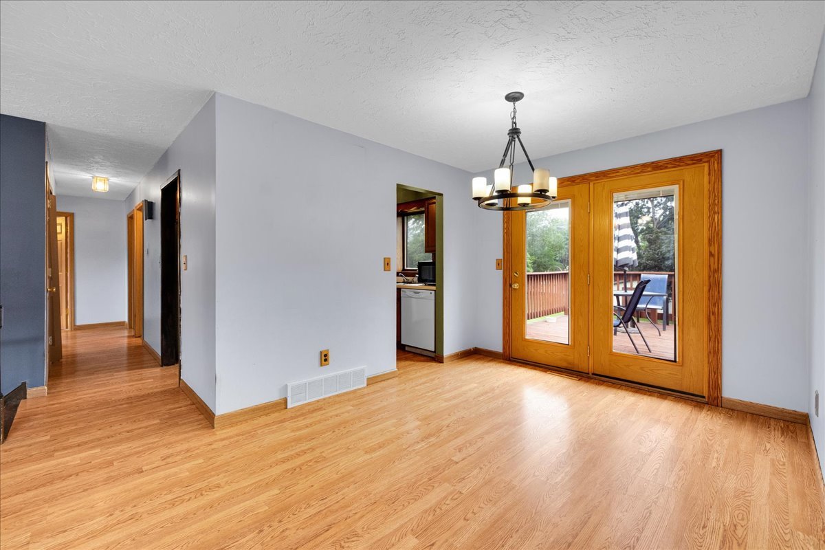 16101 S Legion Court, Plainfield, IL 60586