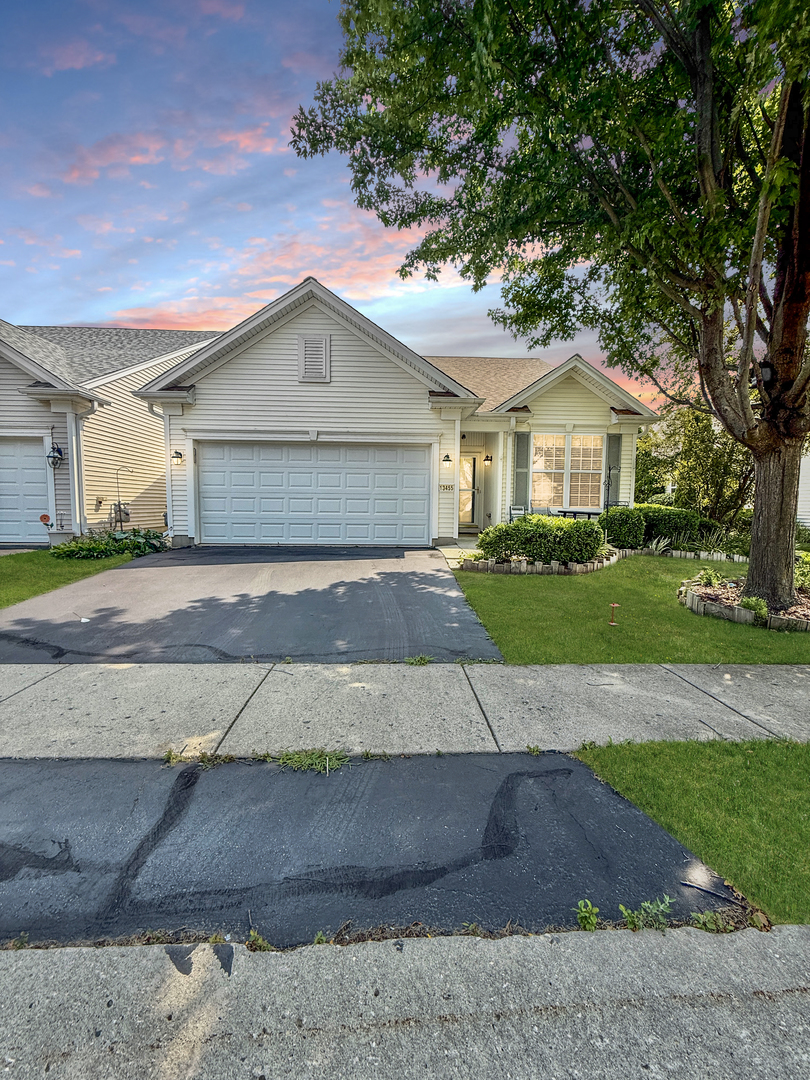 13455 Nealy Road, Huntley, IL 60142