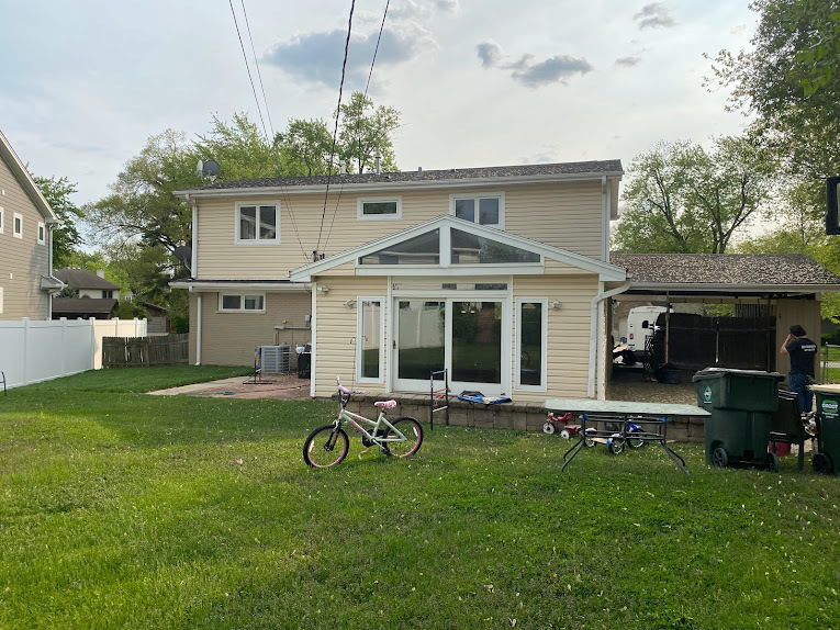 1221 N Chicago Avenue, Arlington Heights, IL 60004