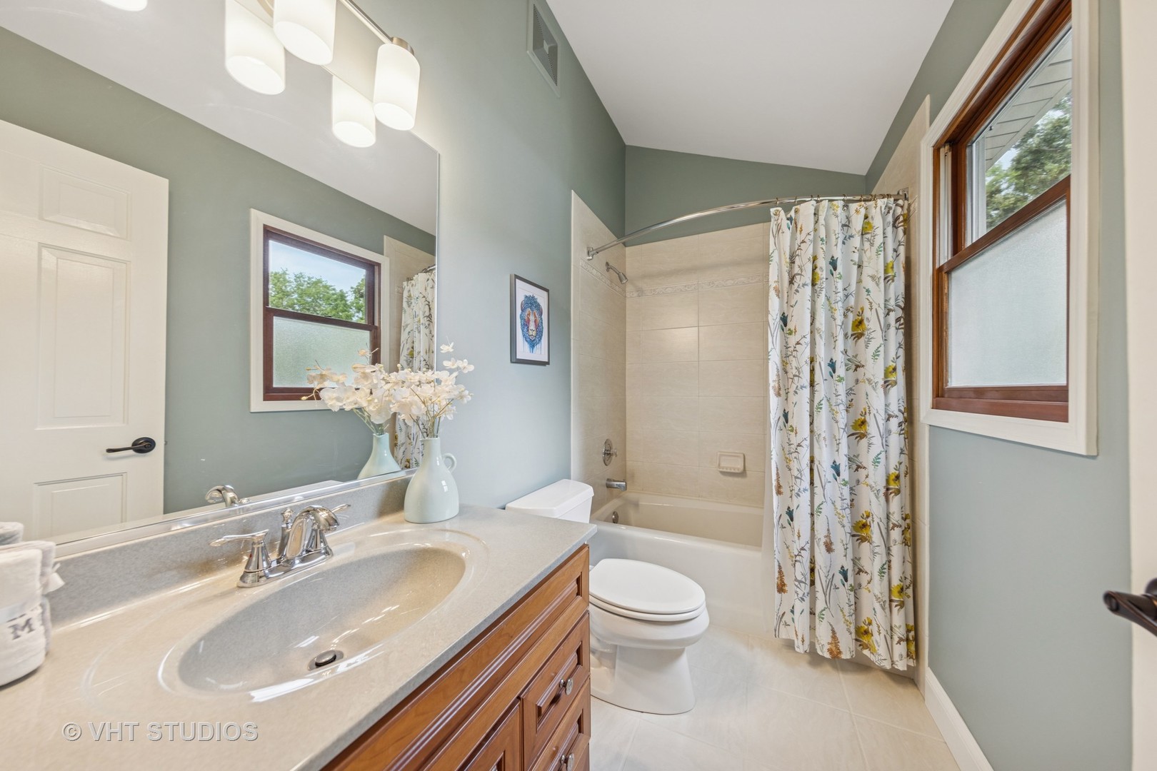 5659 Cascade Drive, Lisle, IL 60532