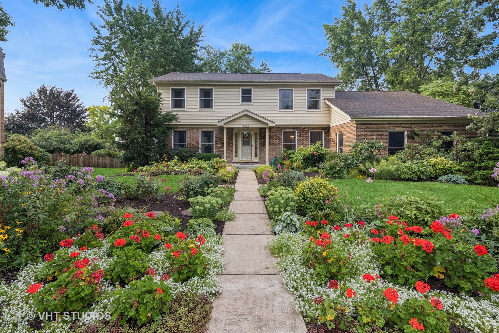 5659 Cascade Drive, Lisle, IL 60532
