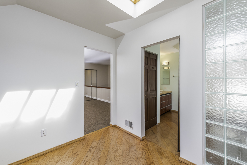 3302 Berwyn Avenue #82, North Chicago, IL 60064