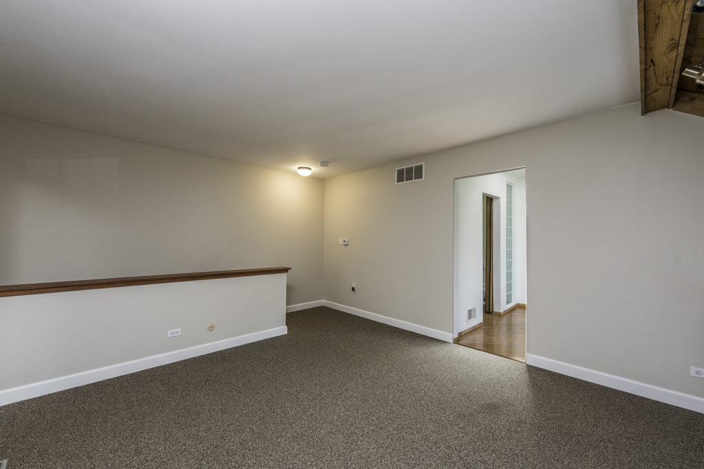 3302 Berwyn Avenue #82, North Chicago, IL 60064