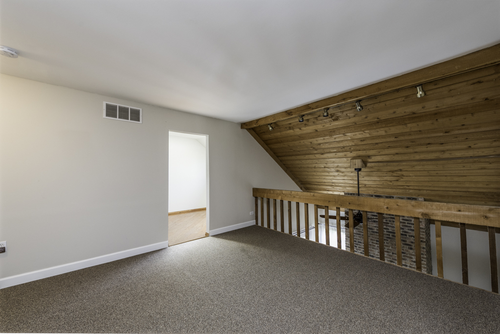 3302 Berwyn Avenue #82, North Chicago, IL 60064
