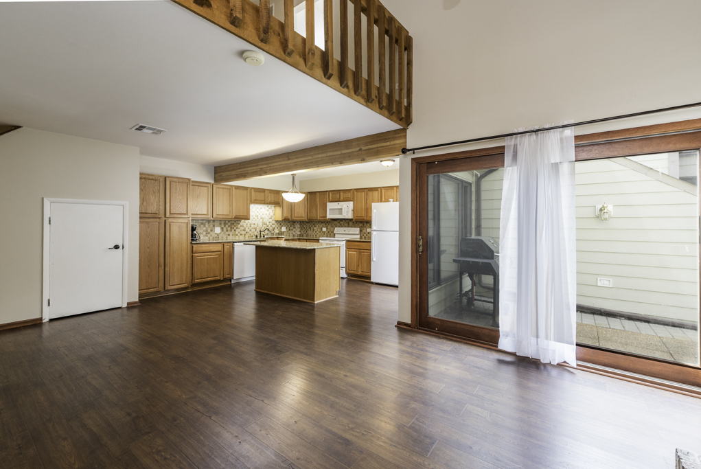 3302 Berwyn Avenue #82, North Chicago, IL 60064
