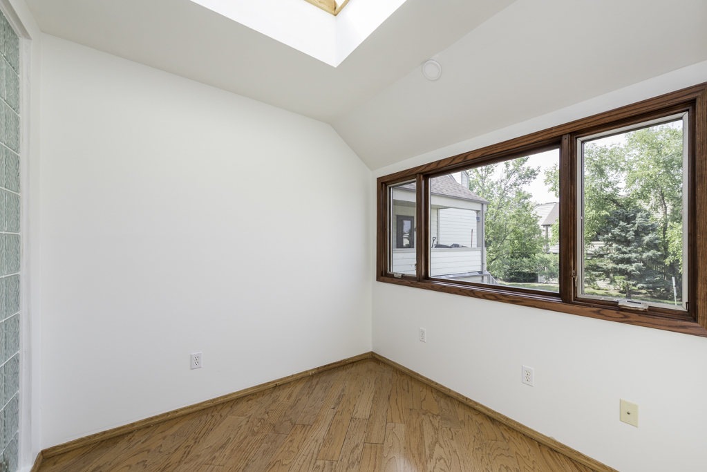 3302 Berwyn Avenue #82, North Chicago, IL 60064