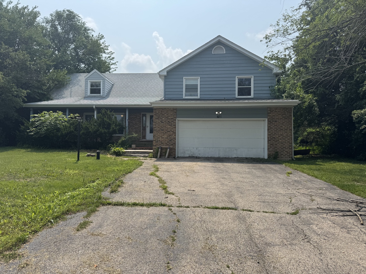 421 E Wise Road, Schaumburg, IL 60193