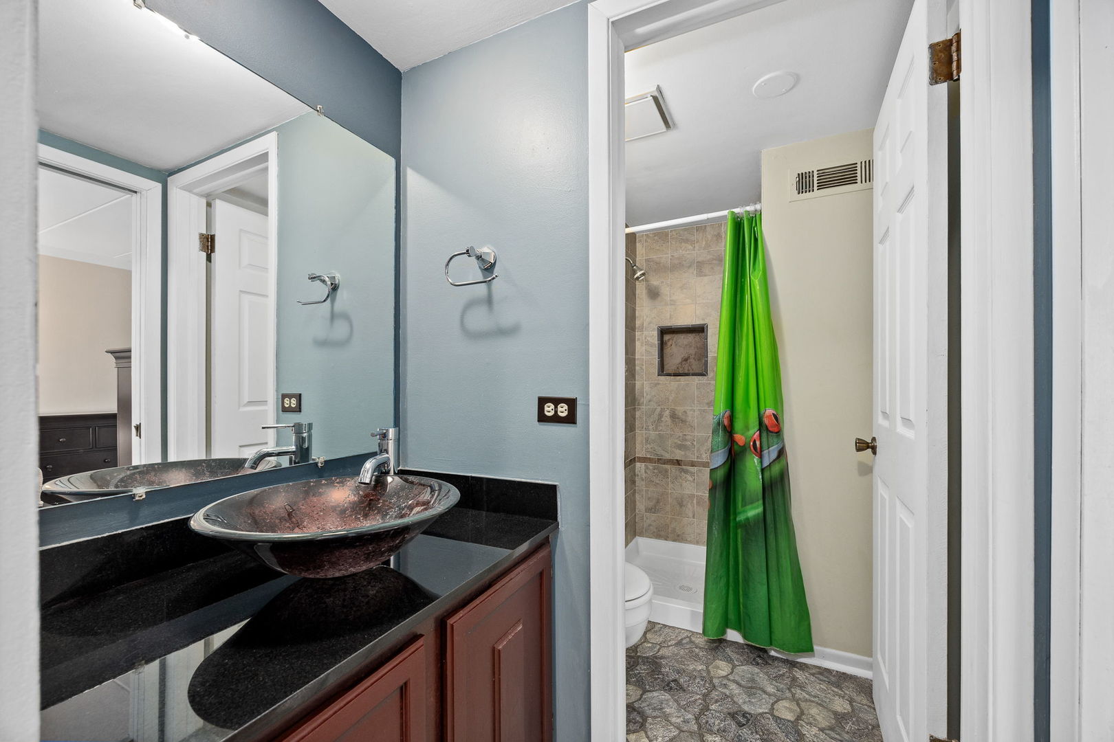 7501 175th Street #13, Tinley Park, IL 60477