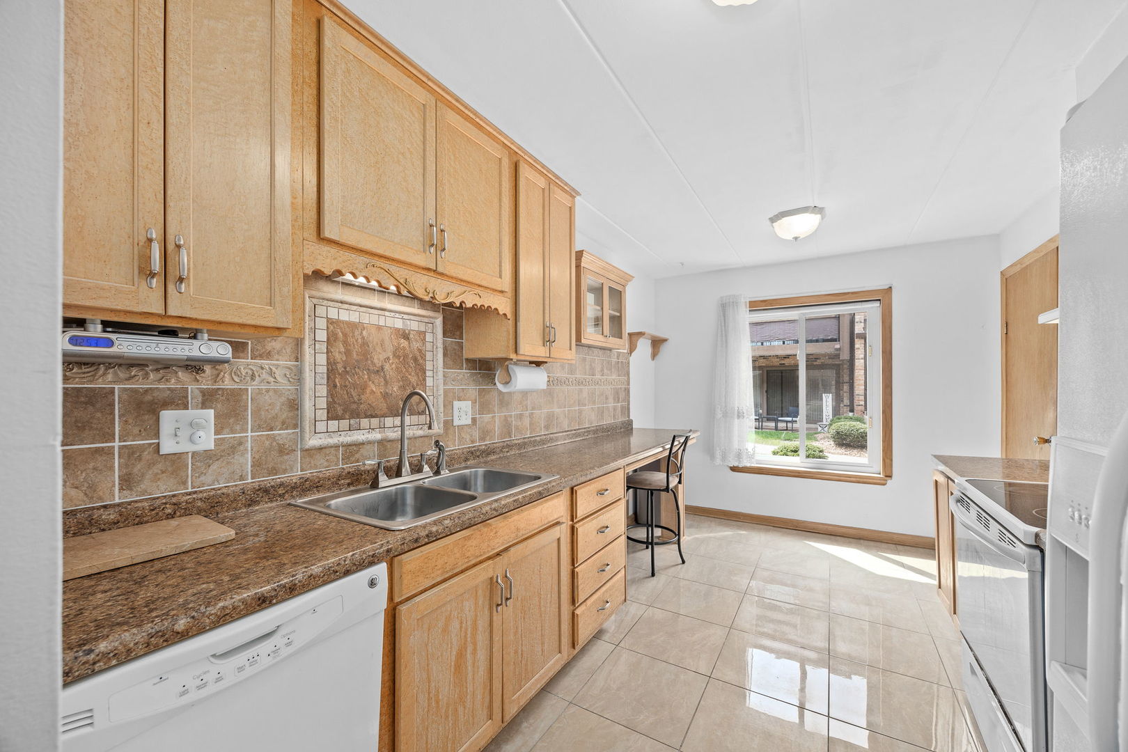 7501 175th Street #13, Tinley Park, IL 60477