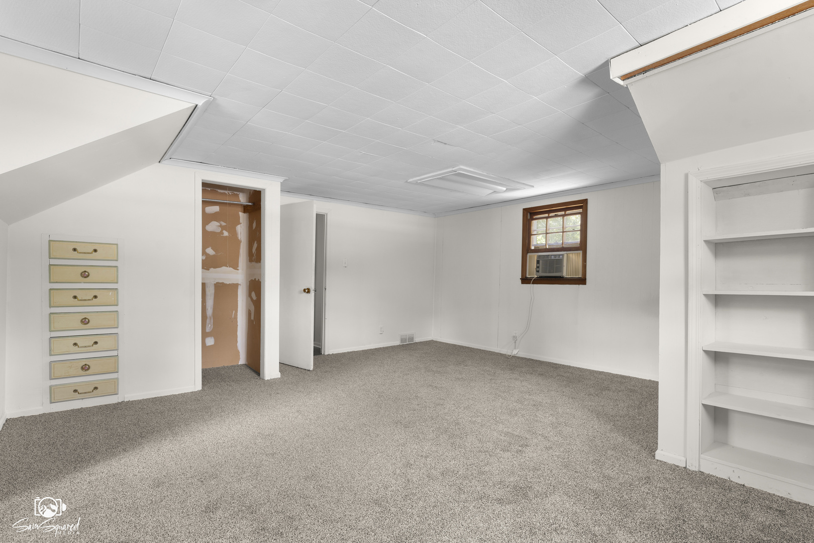 2103 Maple Road, Joliet, IL 60432
