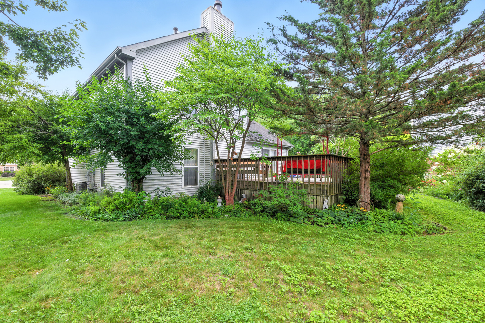 1040 BUTLER BAY Court, Elgin, IL 60120