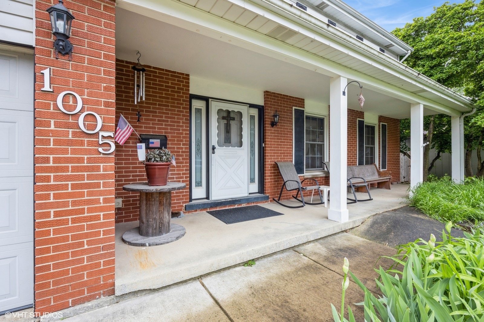 1005 69th Street, Darien, IL 60561