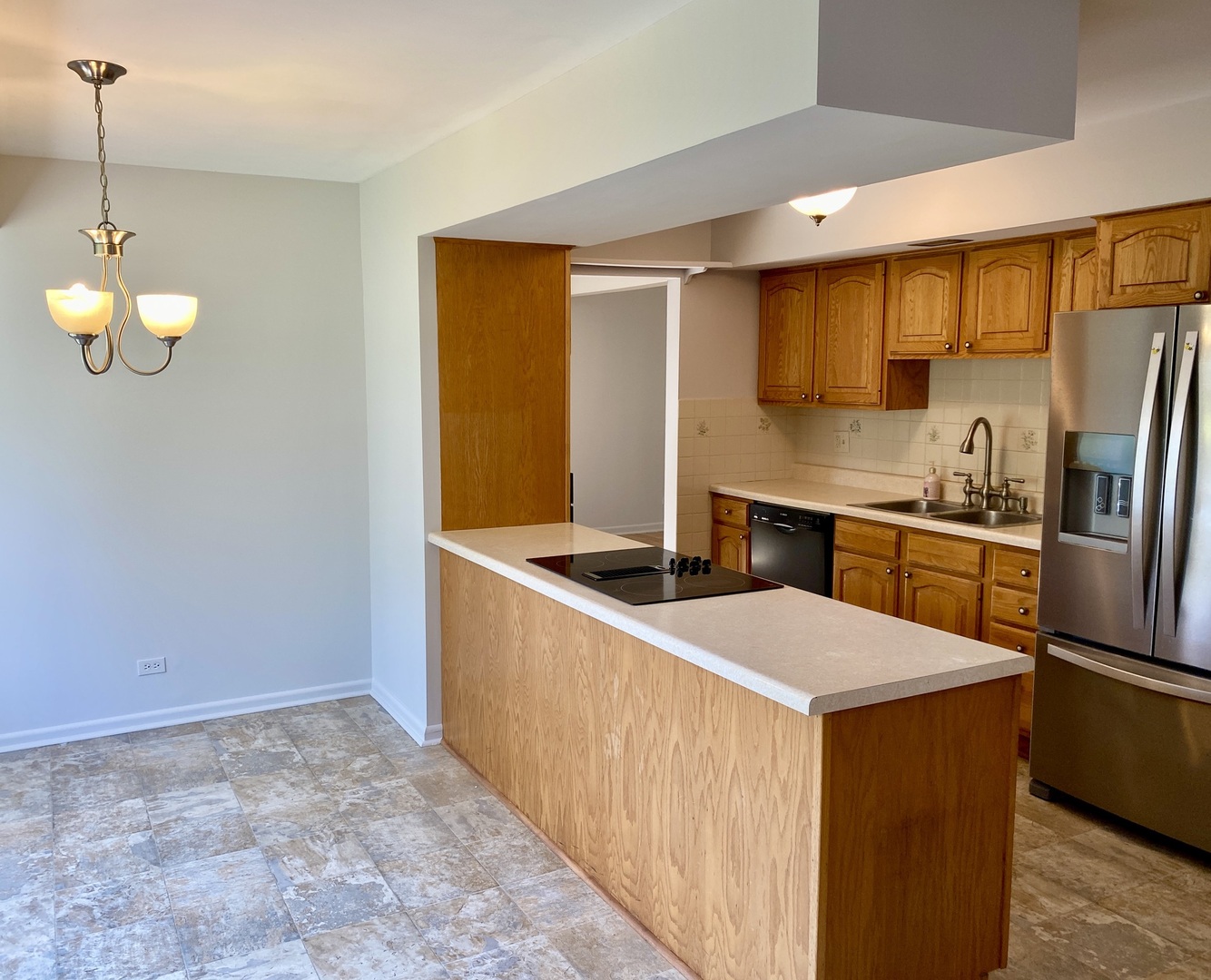 1005 69th Street, Darien, IL 60561