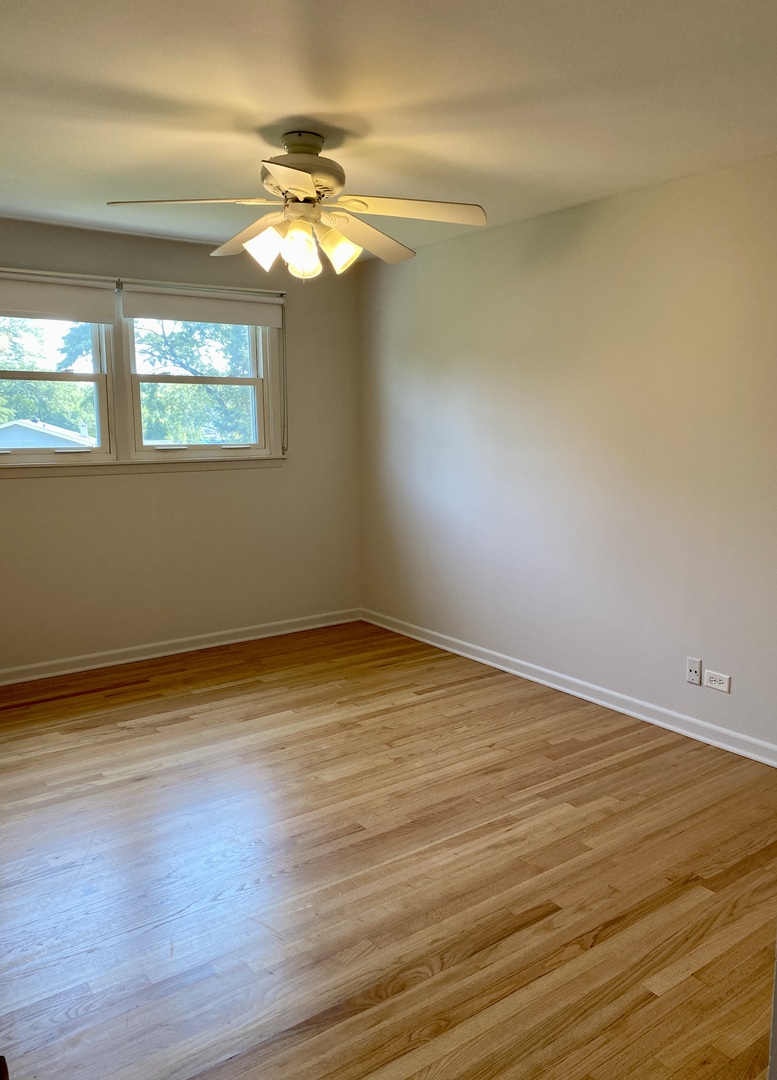 1005 69th Street, Darien, IL 60561