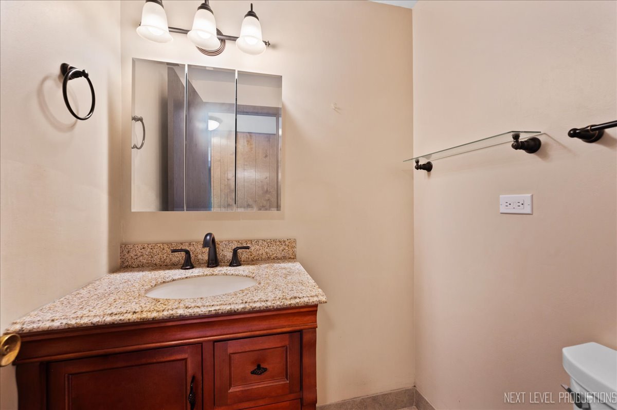 628 Cambridge Way, Bolingbrook, IL 60440