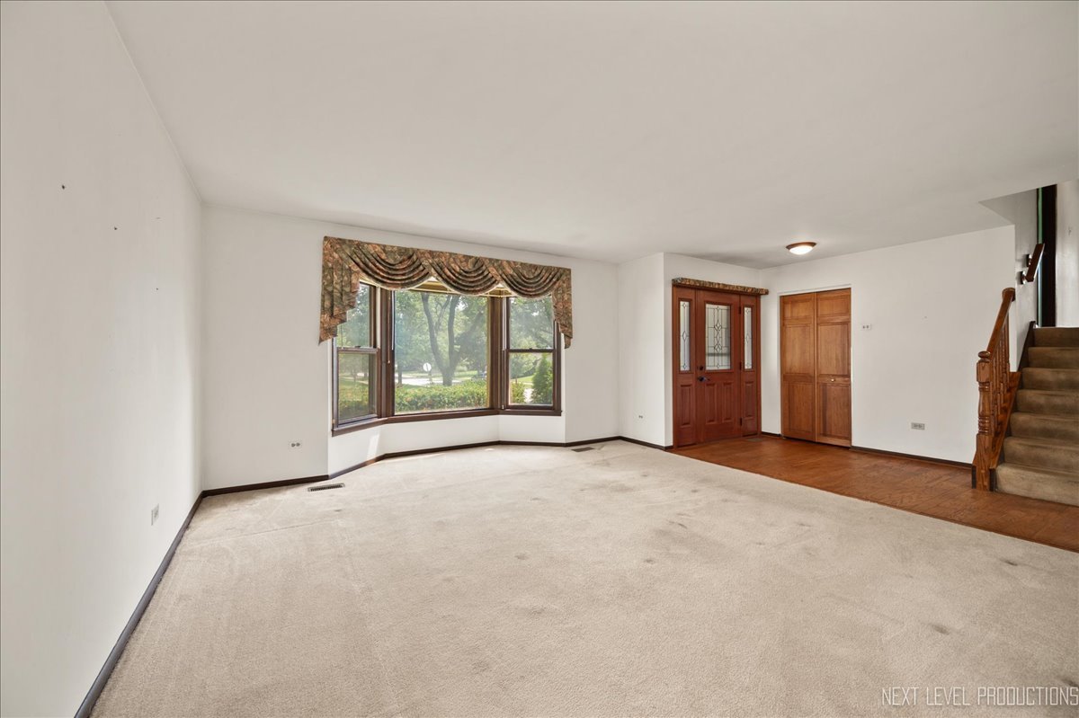 628 Cambridge Way, Bolingbrook, IL 60440