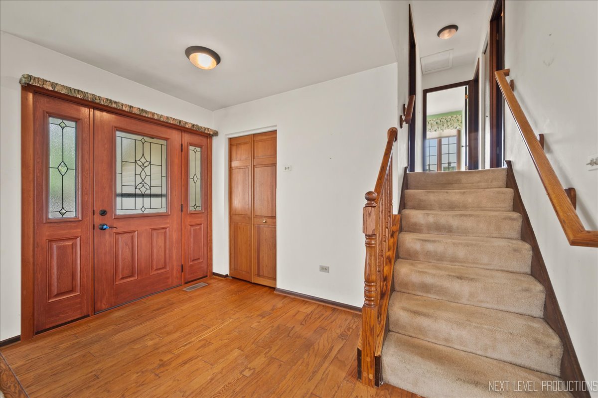 628 Cambridge Way, Bolingbrook, IL 60440