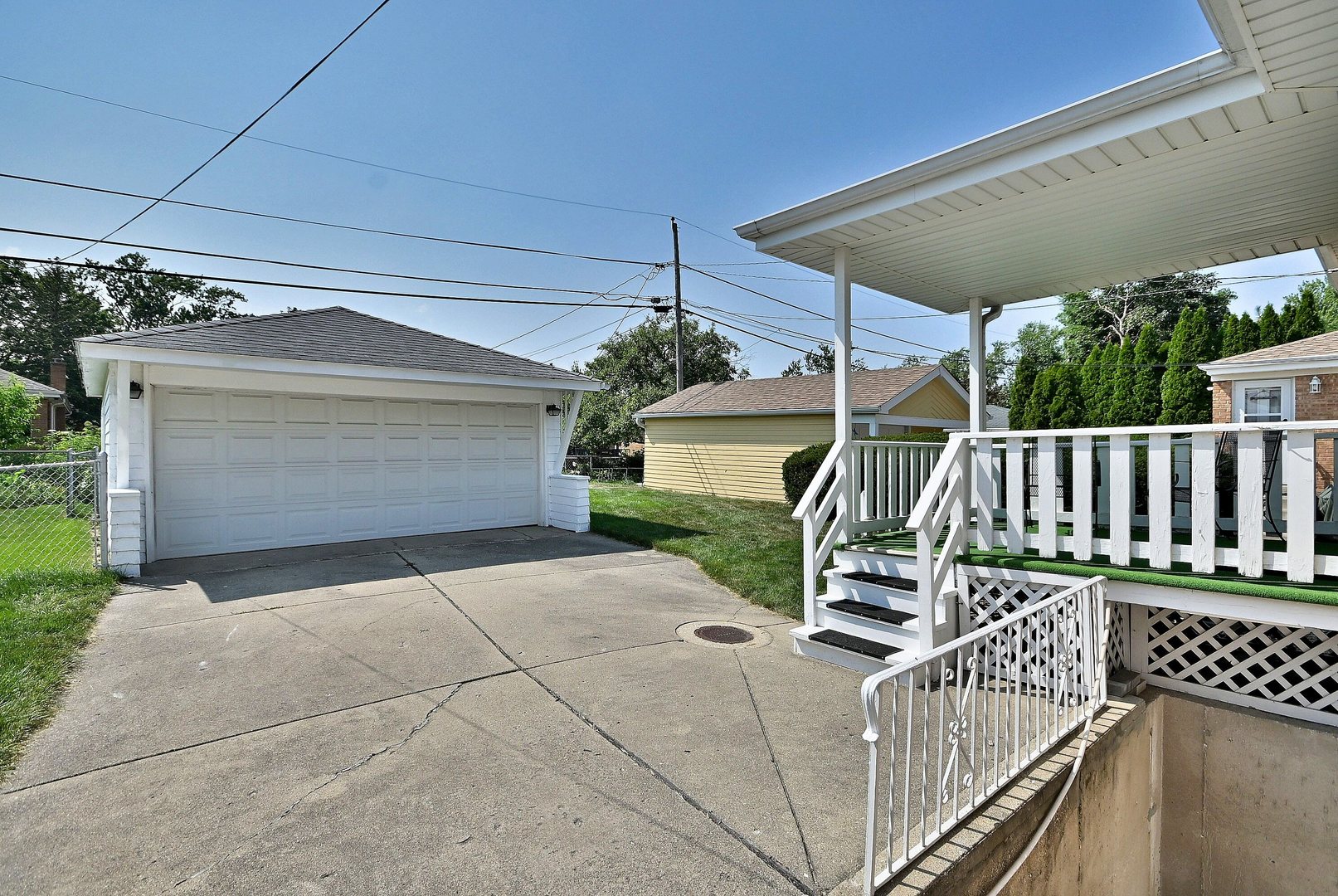 8038 N Oconto Avenue, Niles, IL 60714