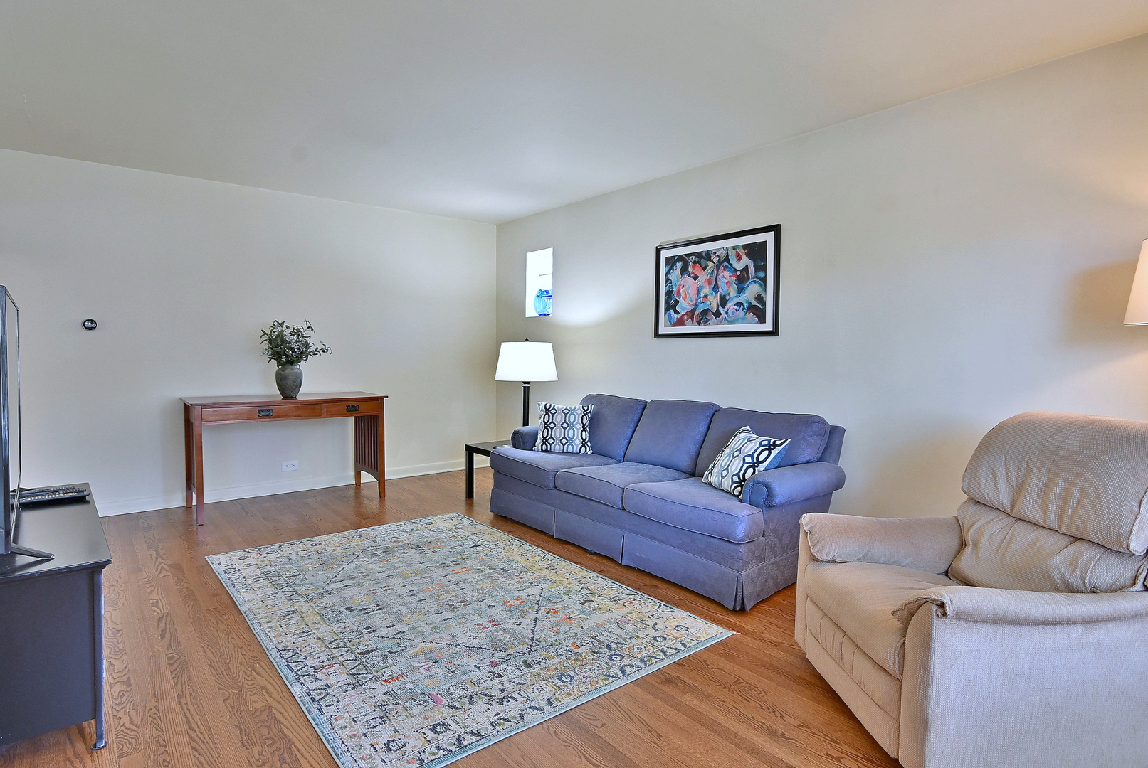 8038 N Oconto Avenue, Niles, IL 60714