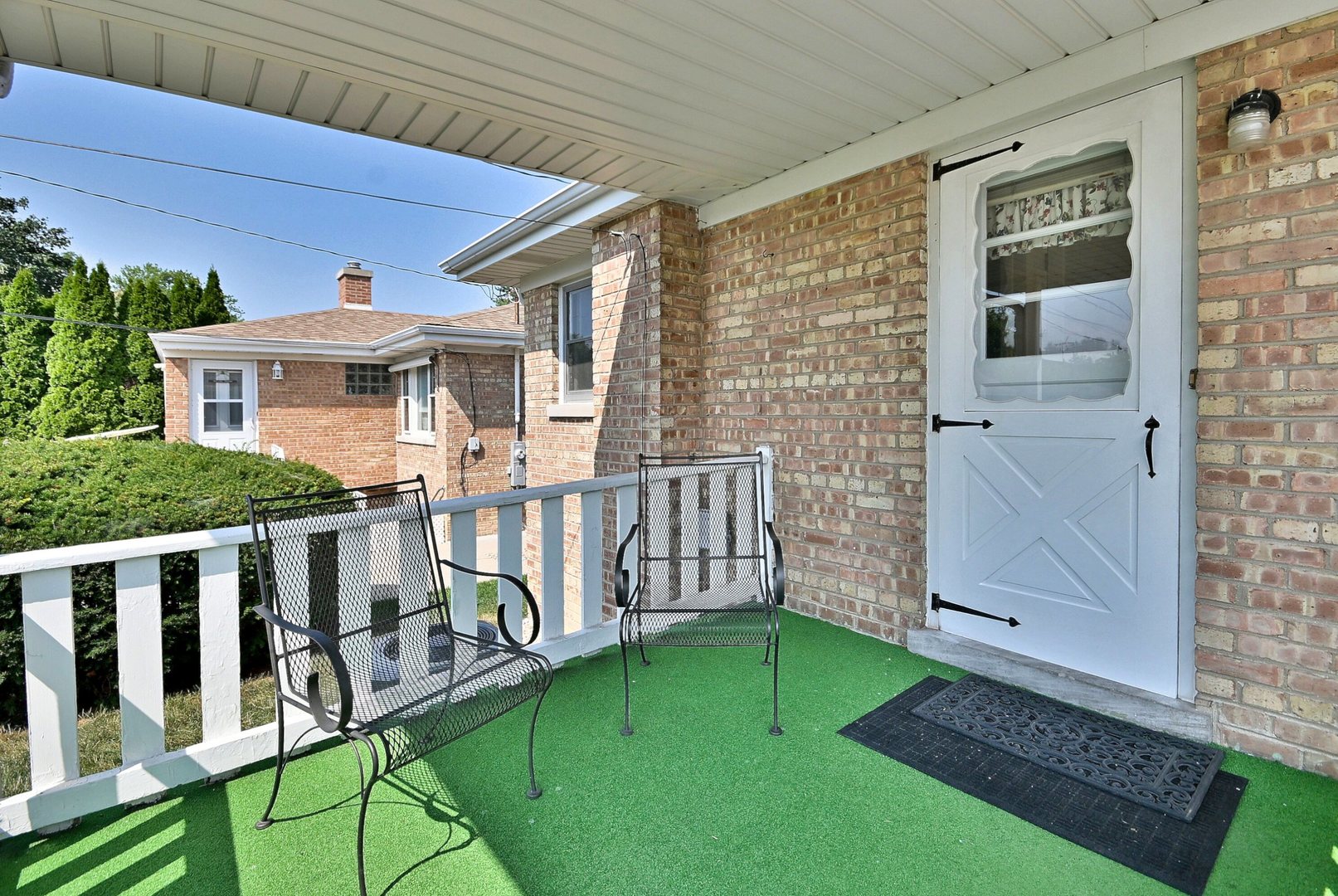 8038 N Oconto Avenue, Niles, IL 60714