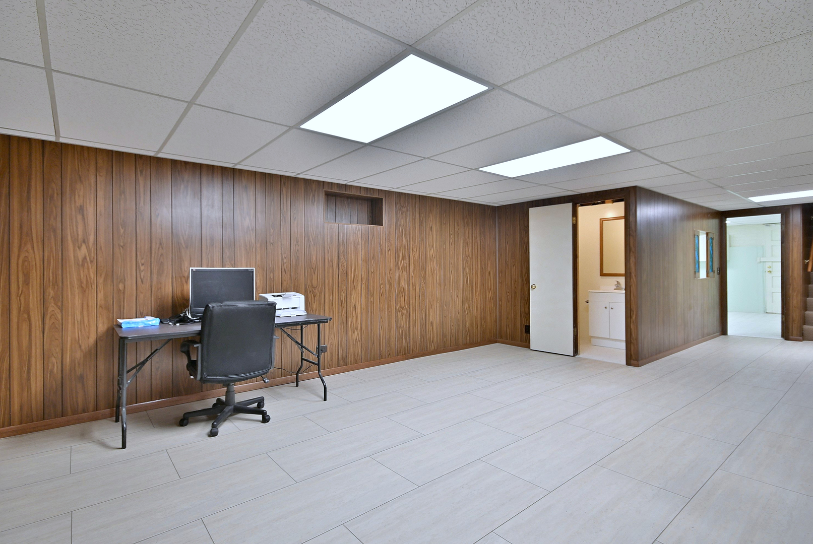8038 N Oconto Avenue, Niles, IL 60714