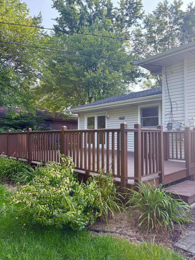 5S426 Columbia Street, Naperville, IL 60563
