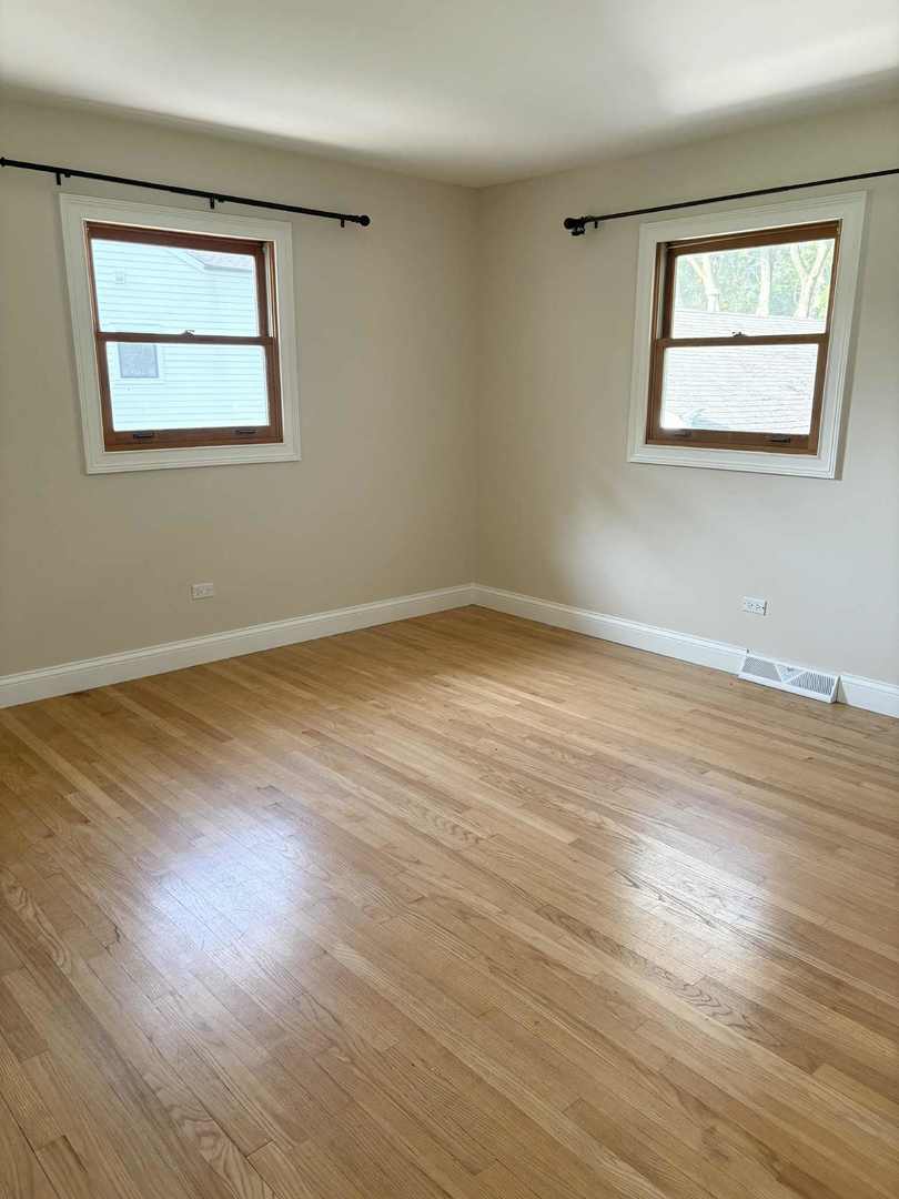 5S426 Columbia Street, Naperville, IL 60563