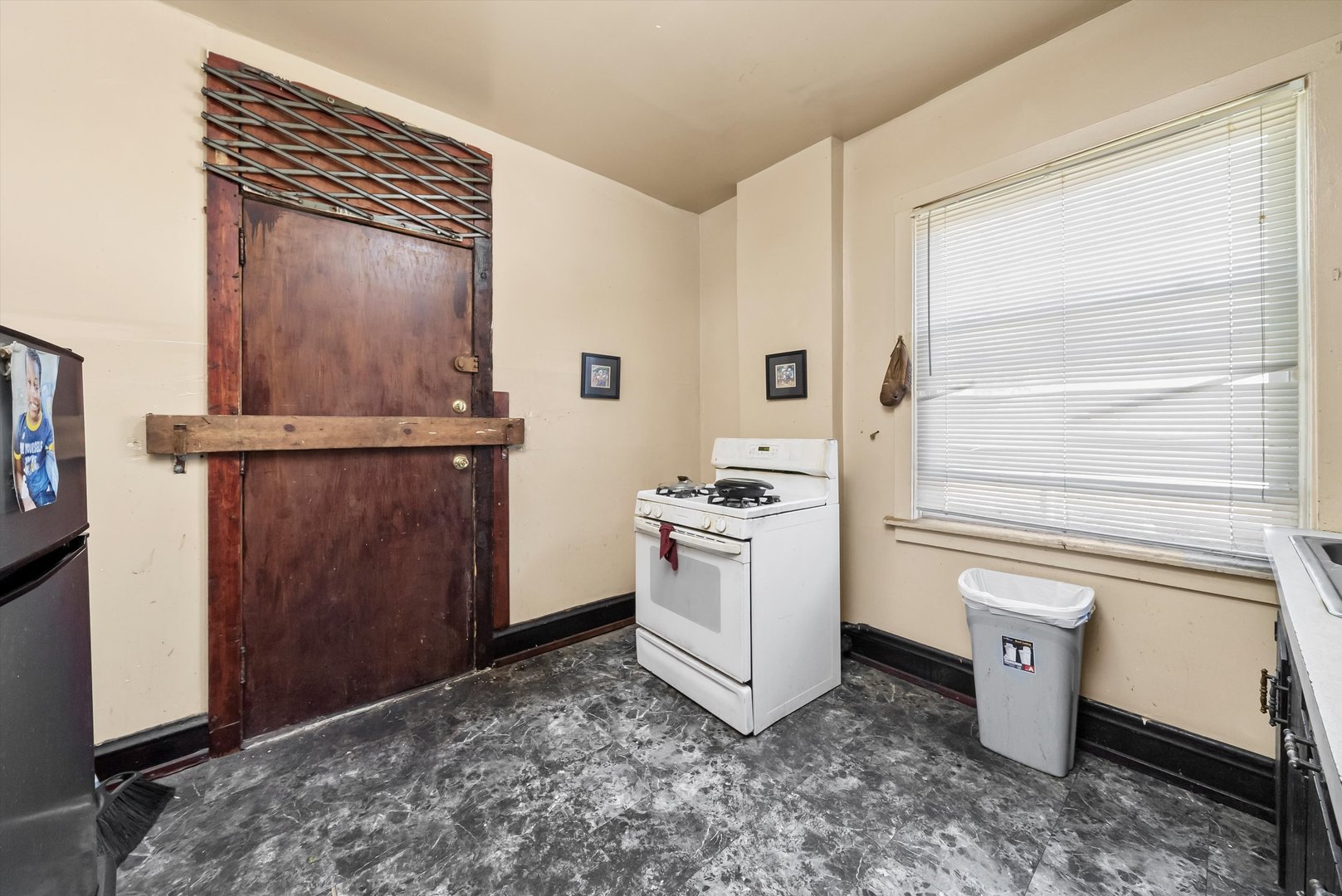 5758 S Honore Street, Chicago, IL 60636