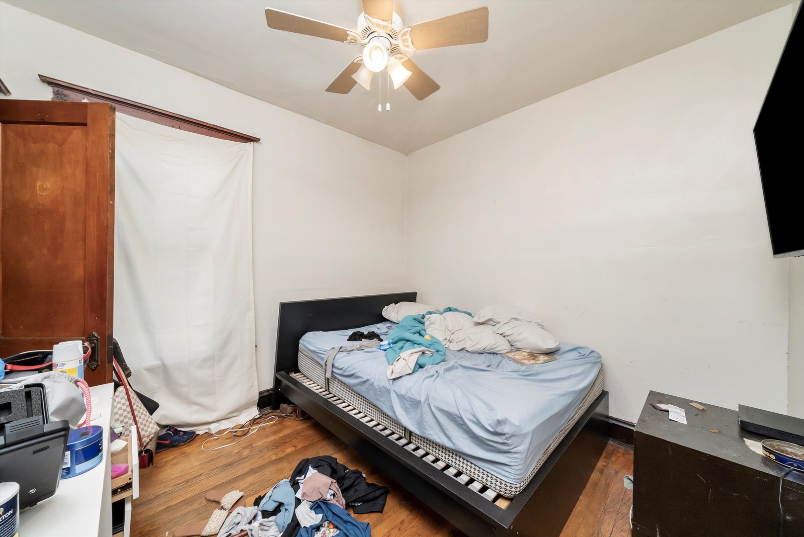 5758 S Honore Street, Chicago, IL 60636