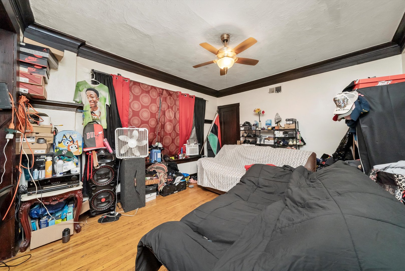 5758 S Honore Street, Chicago, IL 60636