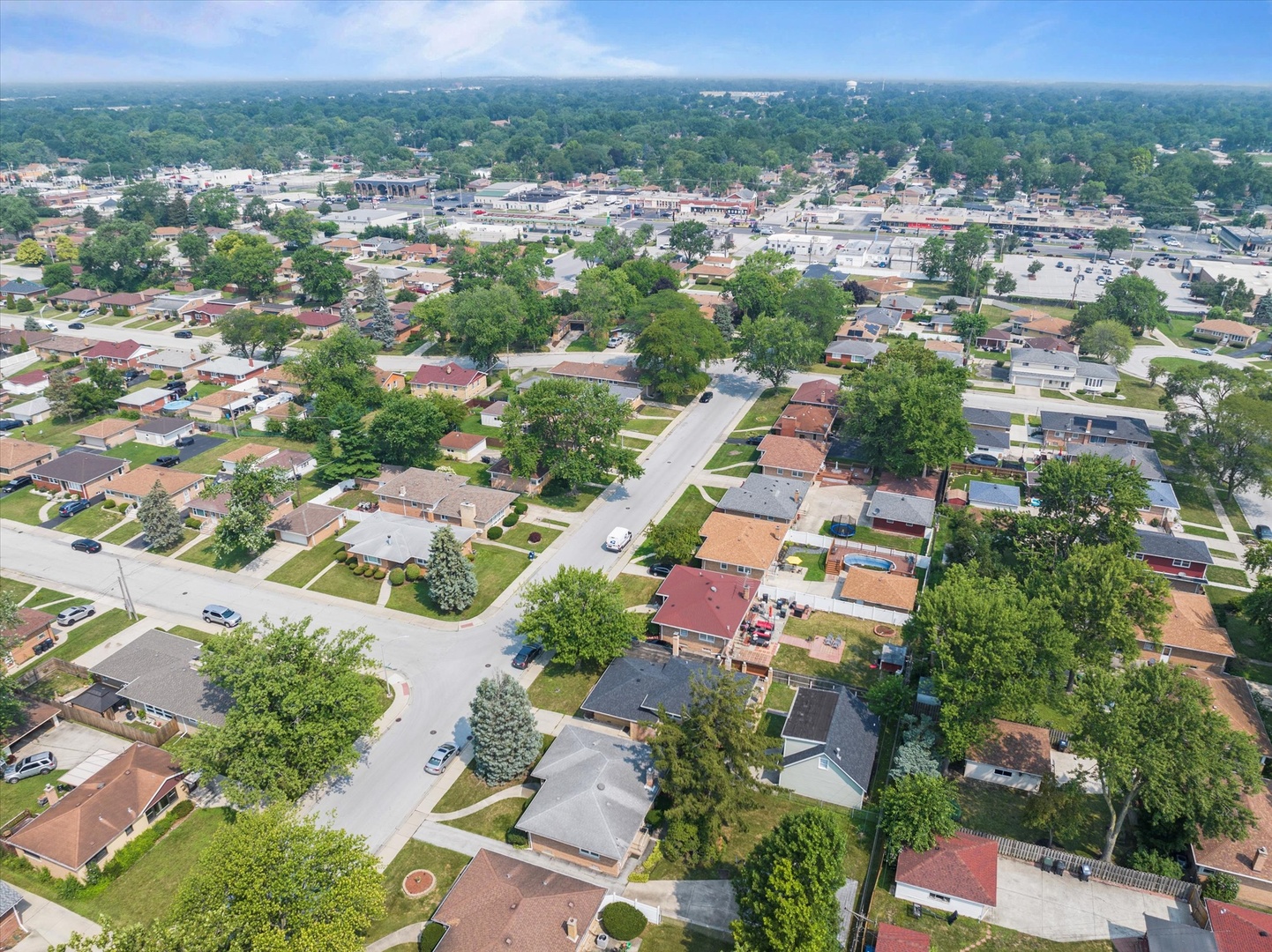 16327 Dobson Avenue, South Holland, IL 60473