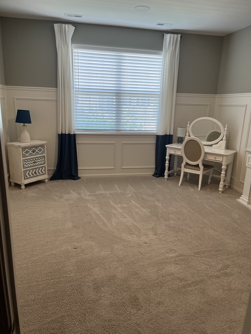 1732 Southern Circle #1732, Pingree Grove, IL 60140