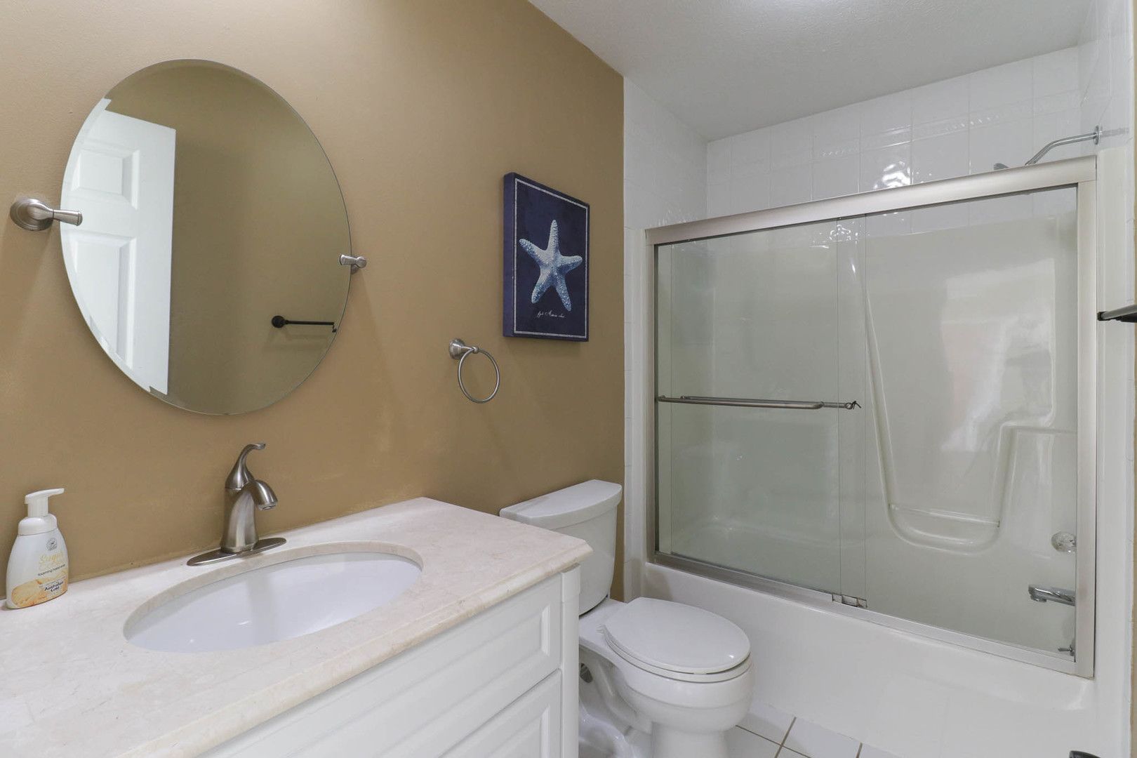 13 Red Stone Court, Bloomington, IL 61704