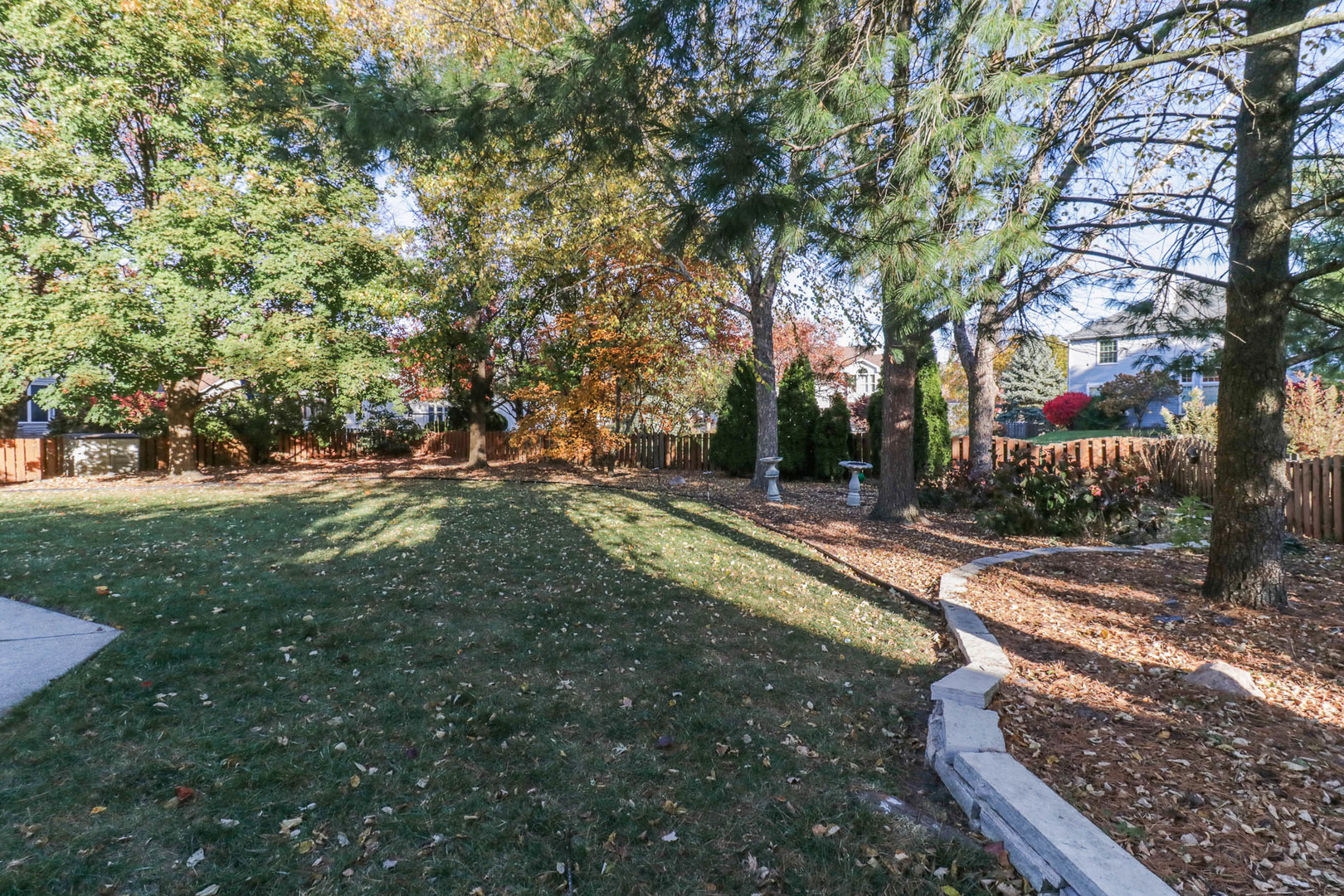 13 Red Stone Court, Bloomington, IL 61704